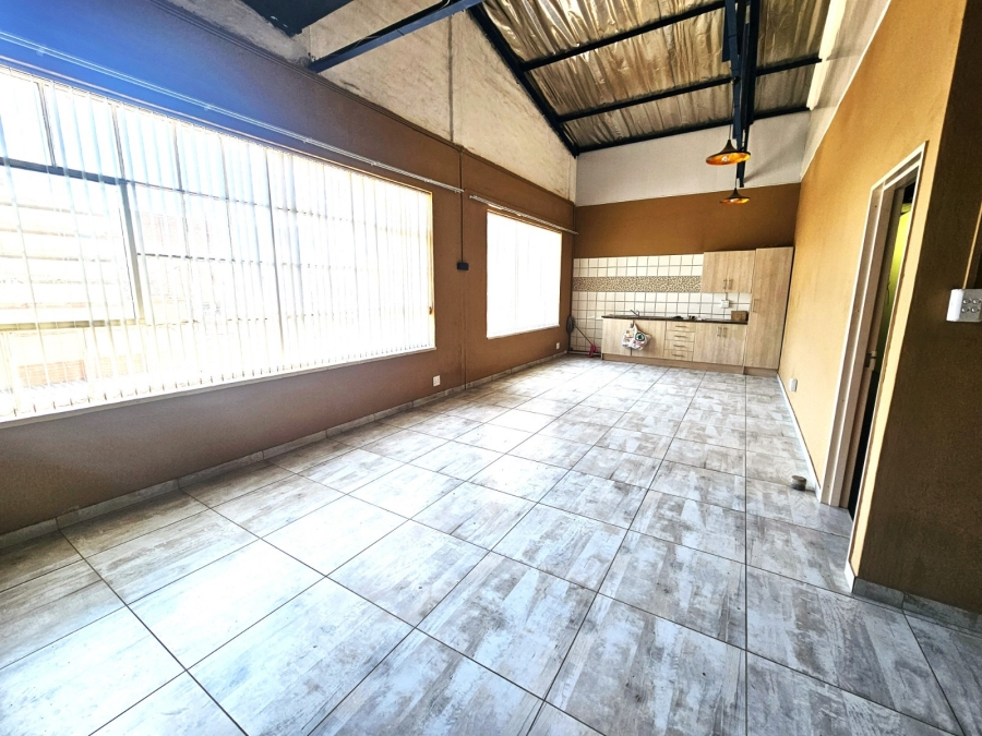 To Let Commercial Property for Rent in Rustenburg Rural North West